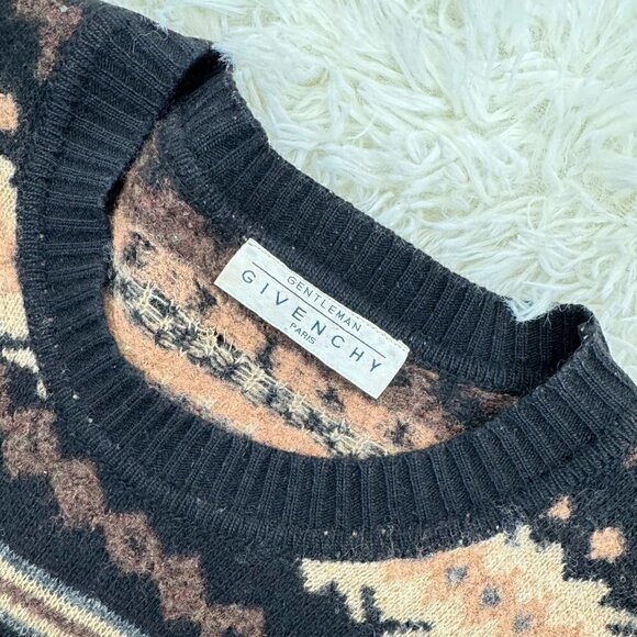 Givenchy Vintage Unisex Sweater - Picture 6 of 10